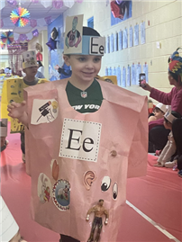 Student wearing alphabet costume thumbnail263915